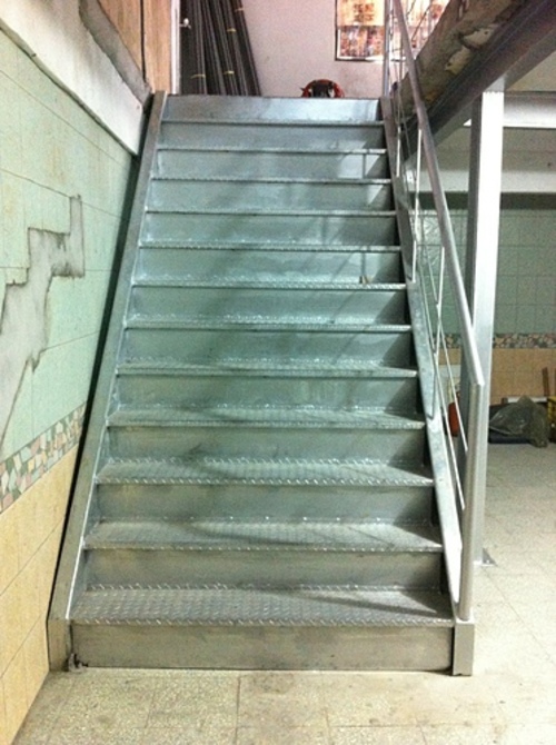 各式鐵樓梯設計安裝施工產品圖